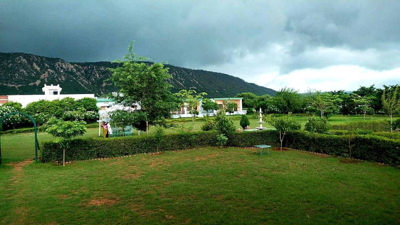 The Sariska Retreat Hotell Thana Ghazi Eksteriør bilde